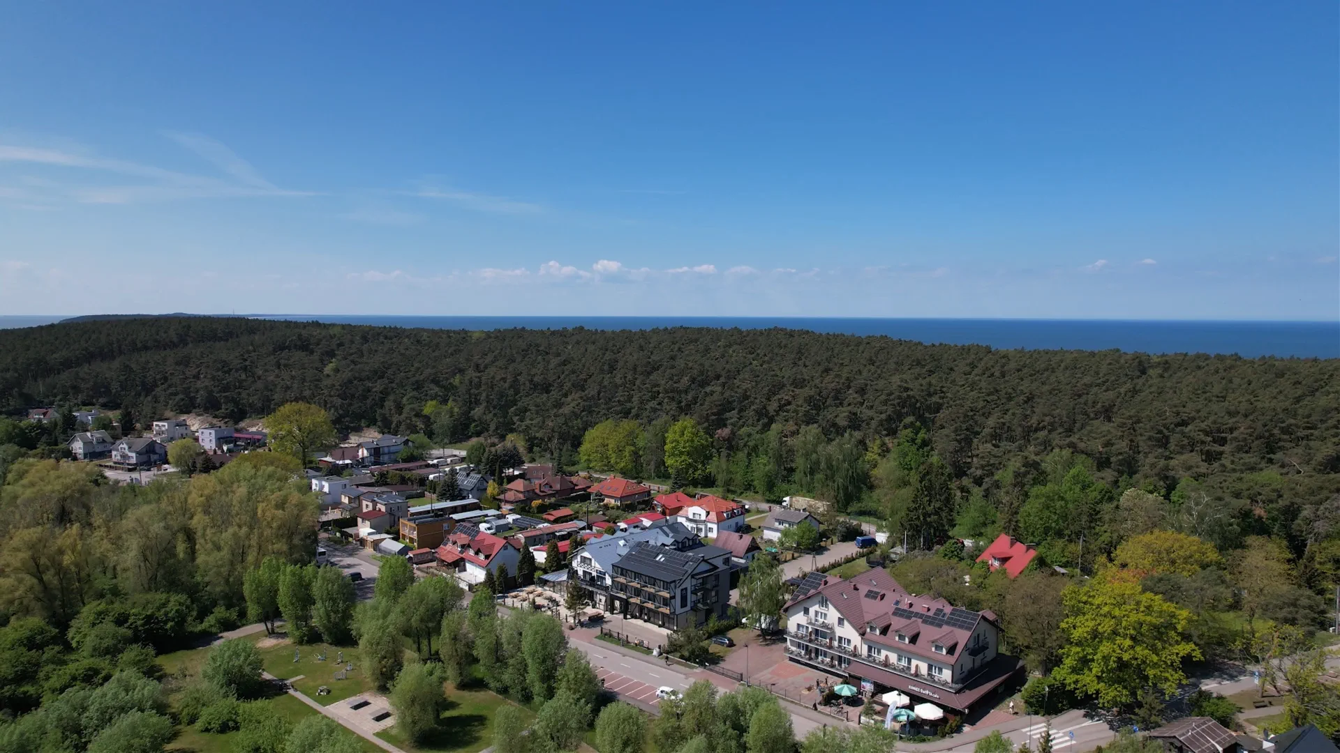 Four Winds Piaski.mp4 snapshot 01.02.400